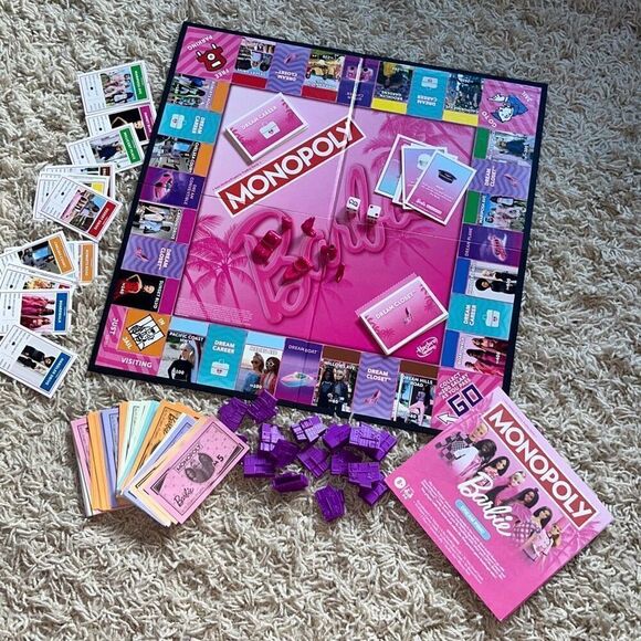 Hasbro Barbie Monopoly - All Pieces - Picture 7 of 12